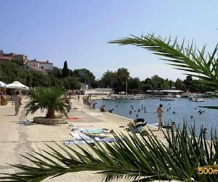 Apartament Apartments Dora Novi Vinodolski