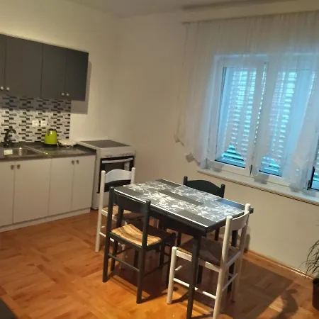 Apartments Dora Apartament Novi Vinodolski
